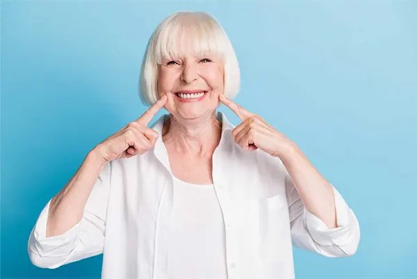 Dental-implants-for-seniors